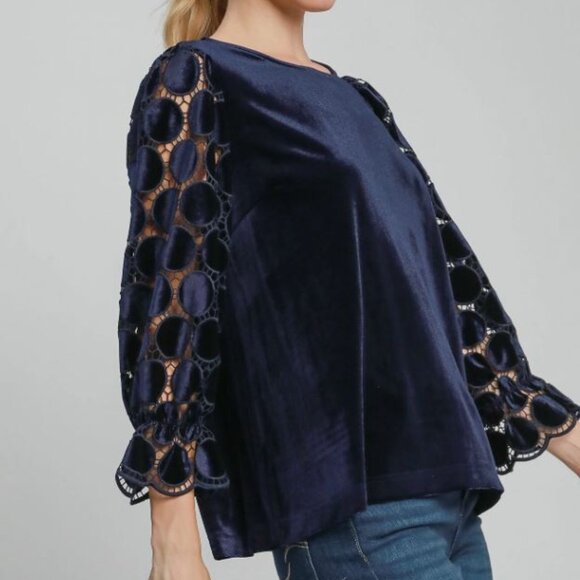 Umgee navy velvet top poka dot sheer sleeves - Picture 3 of 4